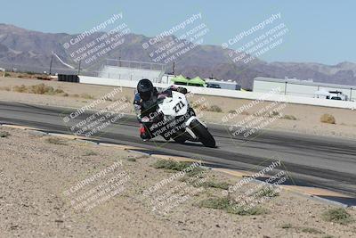 media/Oct-30-2025-Racers Edge (Thu) [[dabbdaf680]]/2-A Group/Session 3 (Turn 15 Inside)/